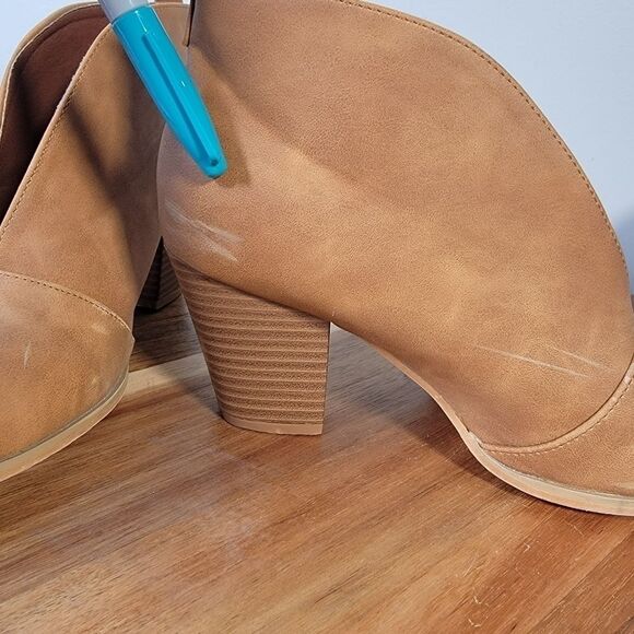 Weboo Slip on Ankle Boots Size 9 Contemporary Booties Vegan Leather - Picture 10 of 16